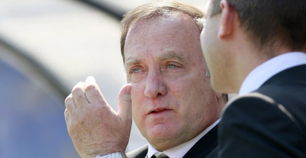 Advocaat regeert met ijzeren vuist in Servië en zet verwende sterspelers op zijspoor