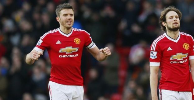 'Manchester United houdt routinier in onzekerheid, Arsenal op het vinkentouw'