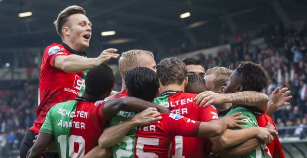 Fantastische goal van Santos fraai hoogtepunt bij zege van verrassend NEC