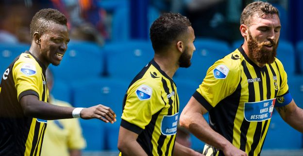 Vitesse bezuinigt flink op salarissen: Dan hebben we weer twee miljoen minder