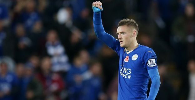 'Arsenal in wachtkamer gezet door Vardy: spits meldt zich op vliegveld'