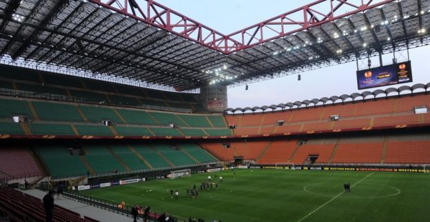 UEFA-kritiek op Nederlands veld in Milaan weerlegd: 'Het is perfect bespeelbaar'