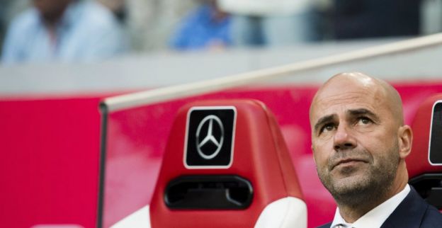 Bosz bekeek concurrent in de bus: Dit is natuurlijk geluk geweest van Feyenoord