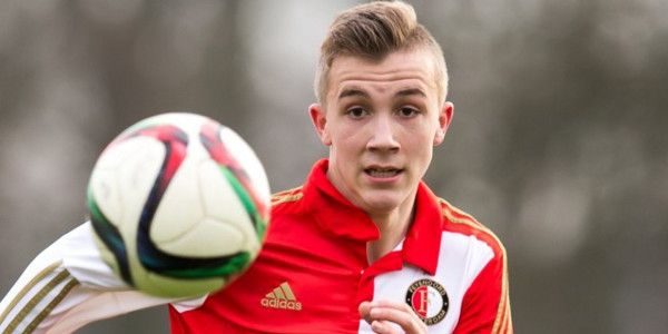 Toptalenten van Ajax en Feyenoord helpen Oranje onder 17 jaar naar kwarfinales