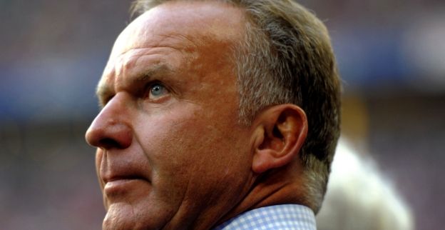 Bayern schenkt paus één miljoen euro: 'Hij beslist waar het voor wordt ingezet'