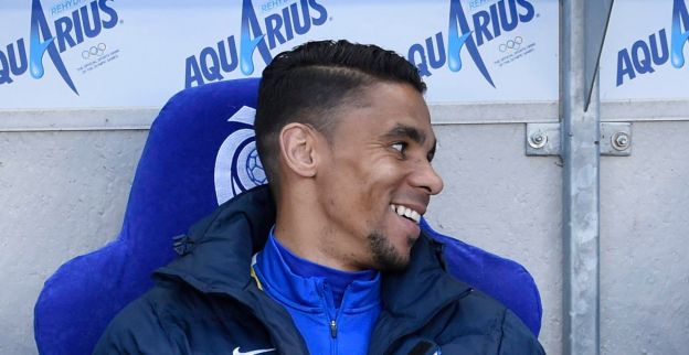 De Camargo debuteert en bereikt laatste CL-voorronde na bizarre slotfase