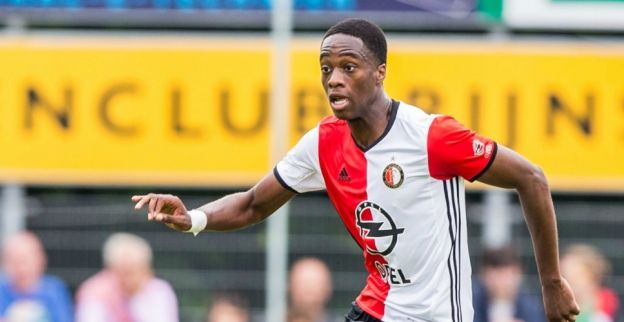 Feyenoorder duidelijk: 'Al die geruchten boeien me niet, ik zit gewoon hier'