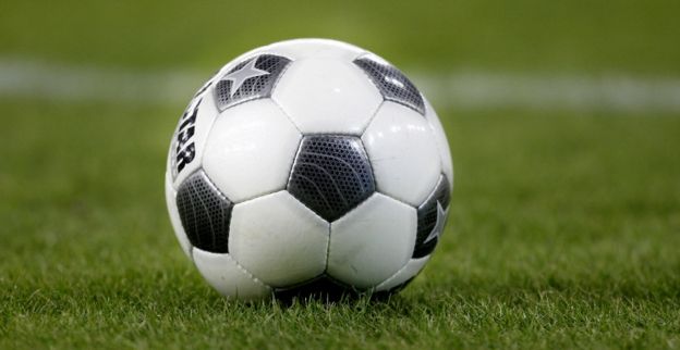 In het kort: Bony goud waard, Inzaghi steviger in zadel, punt voor Sneijder