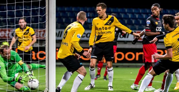 Excelsior speelt na bizar cadeau van arbitrage met dramatisch NAC