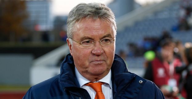 'Heilig vuur moet bekritiseerde Hiddink aan boord houden bij Nederlands elftal'