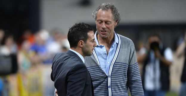 MPH kan zich niet stilhouden, Club-coach gespot in stadion van tegenstander