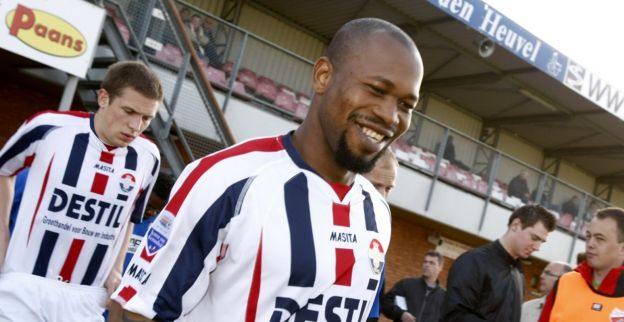 Opzienbarende transfer in Engeland: club contracteert 'matchfixer' Kargbo Afbeelding: Opzienbarende transfer in Engeland: club contracteert 'matchfixer' Kargbo
