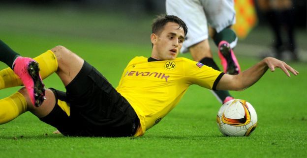 Invaller Januzaj gaat met Borussia Dortmund pijnlijk onderuit in Rusland