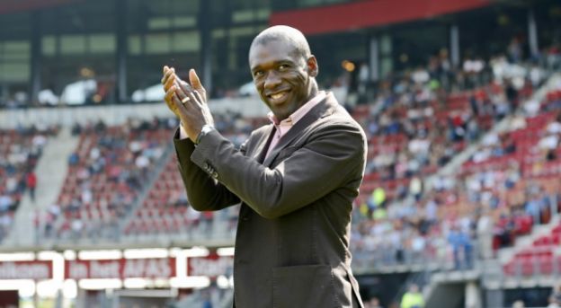 Seedorf officieel gepresenteerd bij zijn nieuwe club: Een nieuw land voor mij