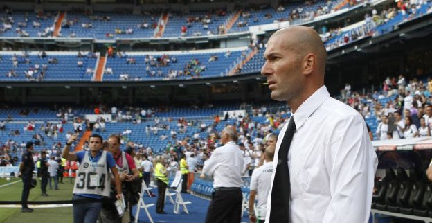 Zidane op Real Madrid-bank bij officieel profdebuut van oudste zoon