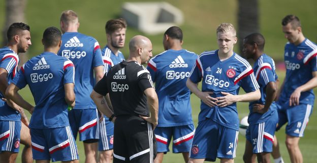 Ajax wil spits wegkapen voor neus van topclubs: 'Gaat niet alleen om geld'