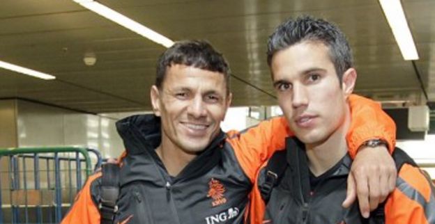 Mooi eerbetoon Van Persie: 'Thanks voor de mooie momenten, all the best bro!'