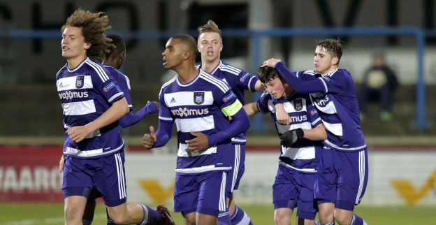 Jongeren Anderlecht starten prestigieus toernooi met puntendeling