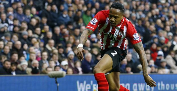 'Koeman wint transferstrijd van Van Gaal en legt gewilde verdediger vast'