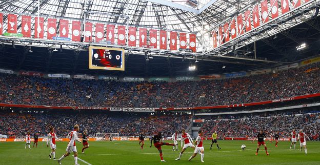 Lof voor 'erg slimme' Ajacied: Hij kan spelen onder druk, dat is erg belangrijk