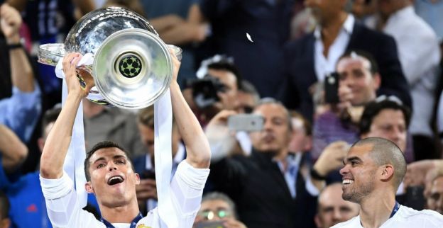 Ronaldo heeft nieuws voor PSG en United: 'Tot ik veertig jaar of ouder ben'
