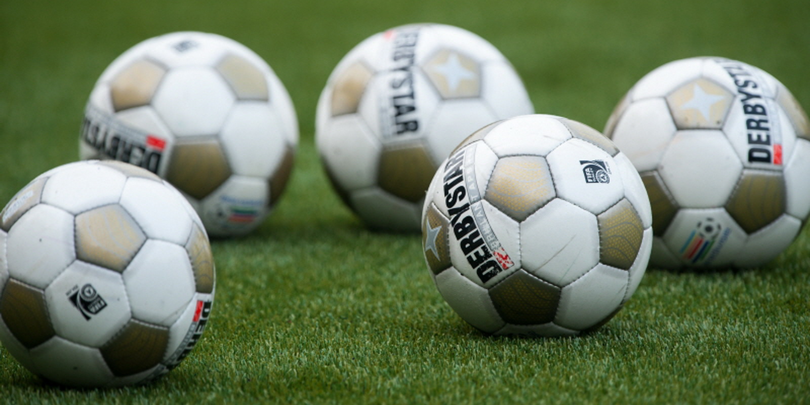 Yeovil ten koste van Brentford naar Championship