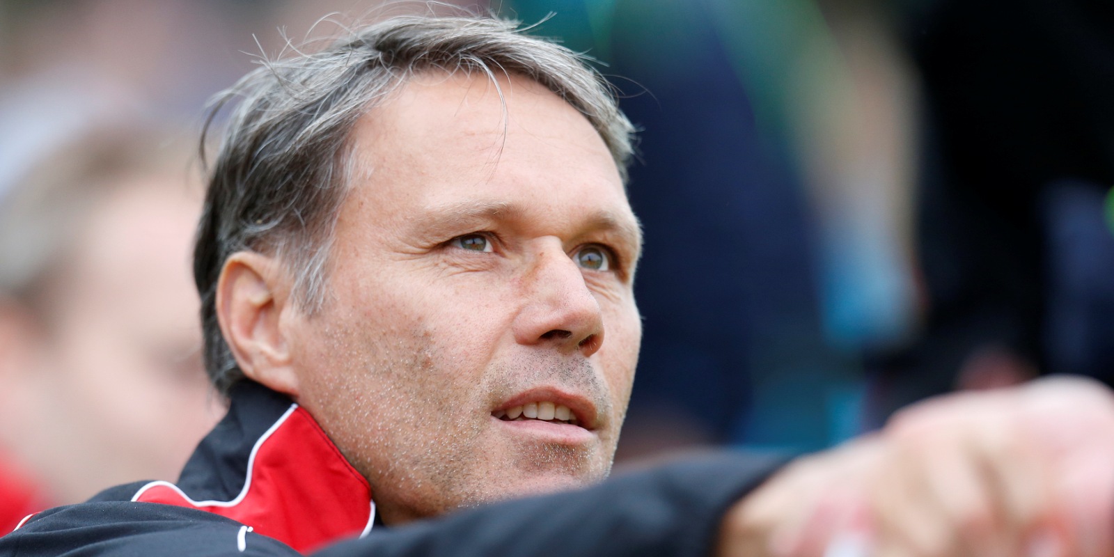 Van Basten ziet testspeler Savic als 'verrijking'