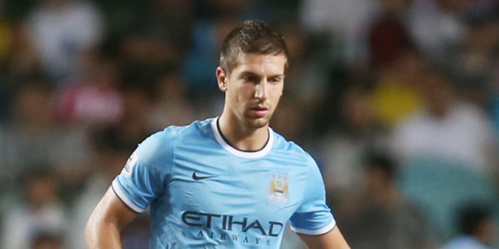 Man City weken zonder verdediger Nastasic